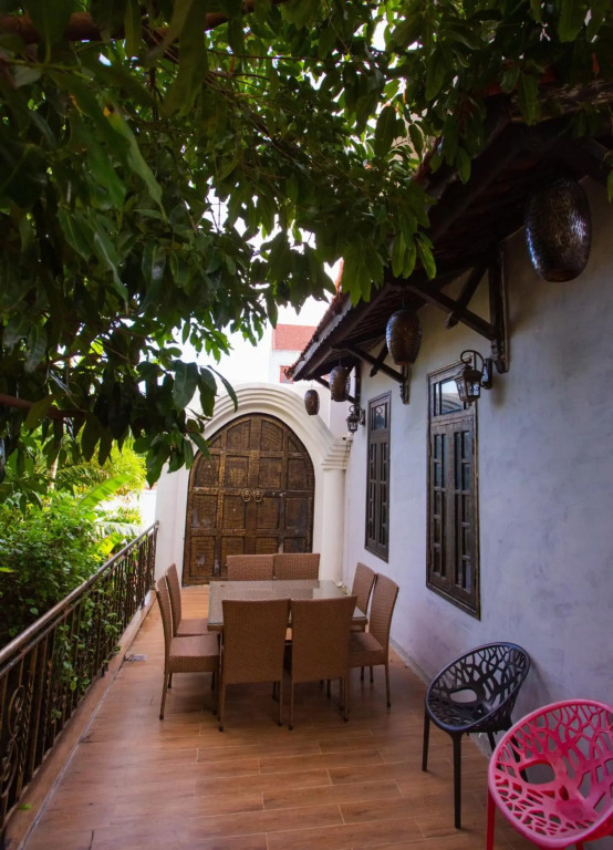 HELLO VILLA & SPA