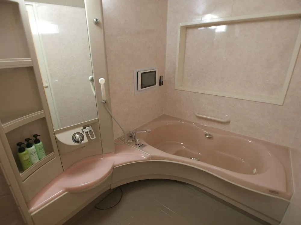 Hotel Le Mont (Adult Only)