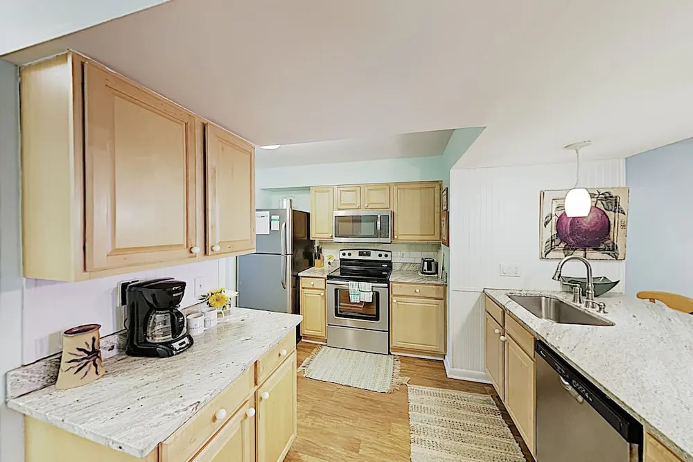 New Listing! Waterfront Folly River Gem w/ Poo condo