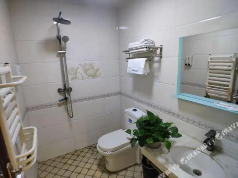 Jindu Business Hotel (Linyi Banchengzhen Government Store)