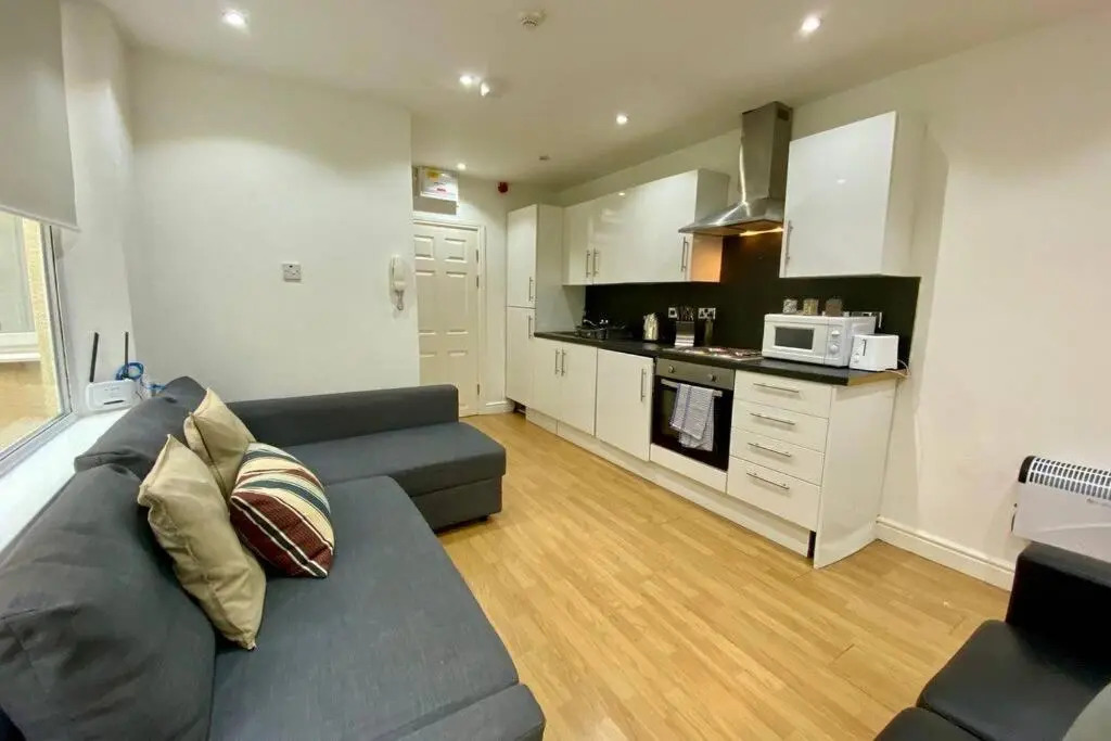 Group of 4 Apartments for up to 24 Guests