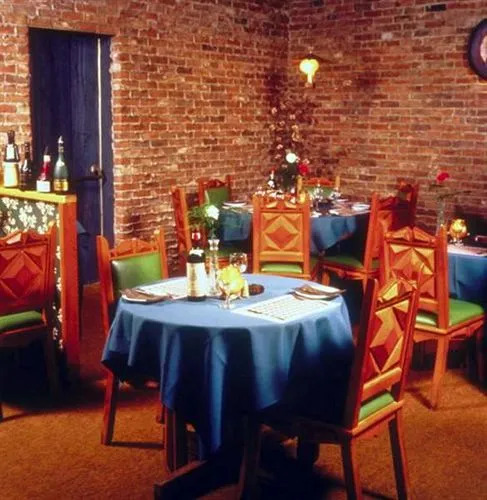 Three Diamond Inn
