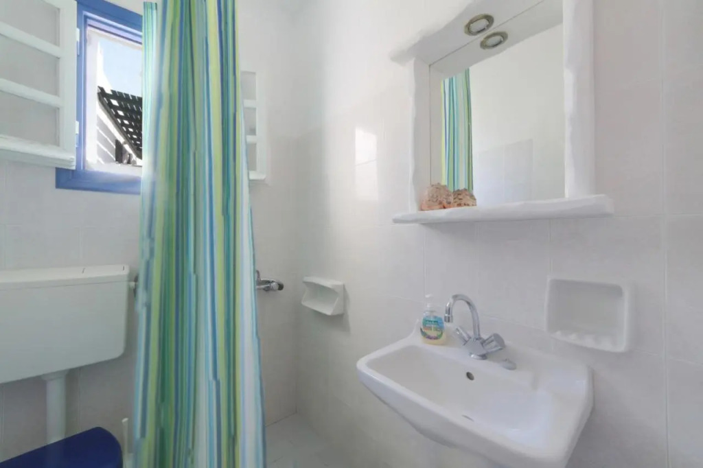 Astra Apartments