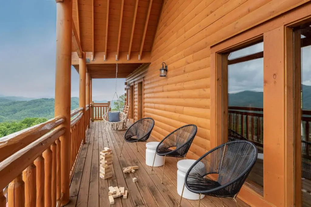 Sugarland by Avantstay Sleeps 28! Home Theatre! Two Hot Tubs! Indoor Pool! Incredible Views!