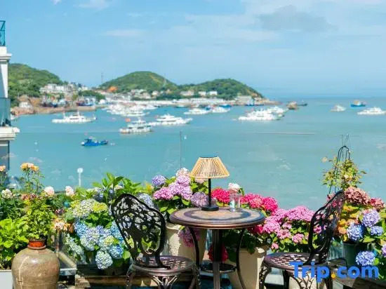 Wuli Coffee Hotel (Wushitang Scenic Area)