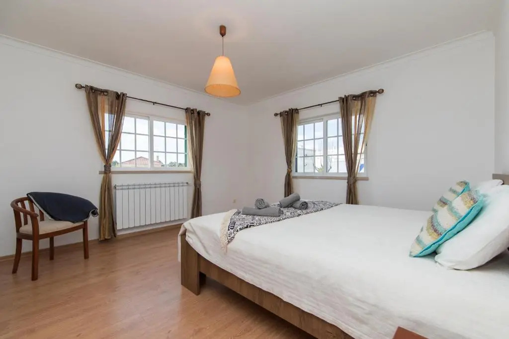 Moradia de 3 quartos com ar condicionado e piscina