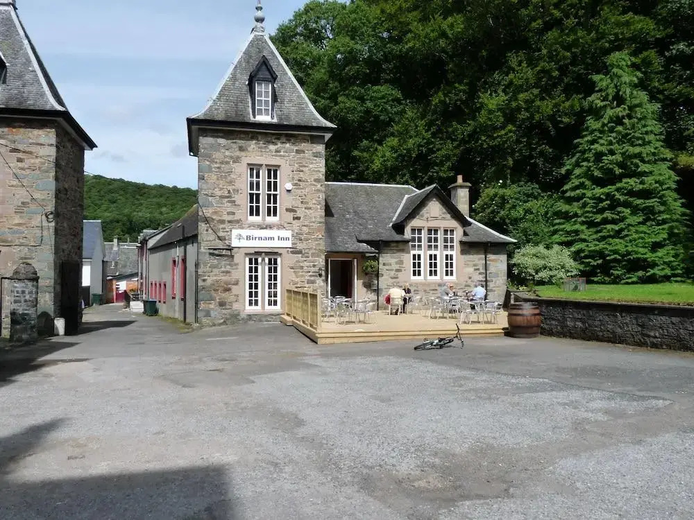 Milton Birnam Hotel