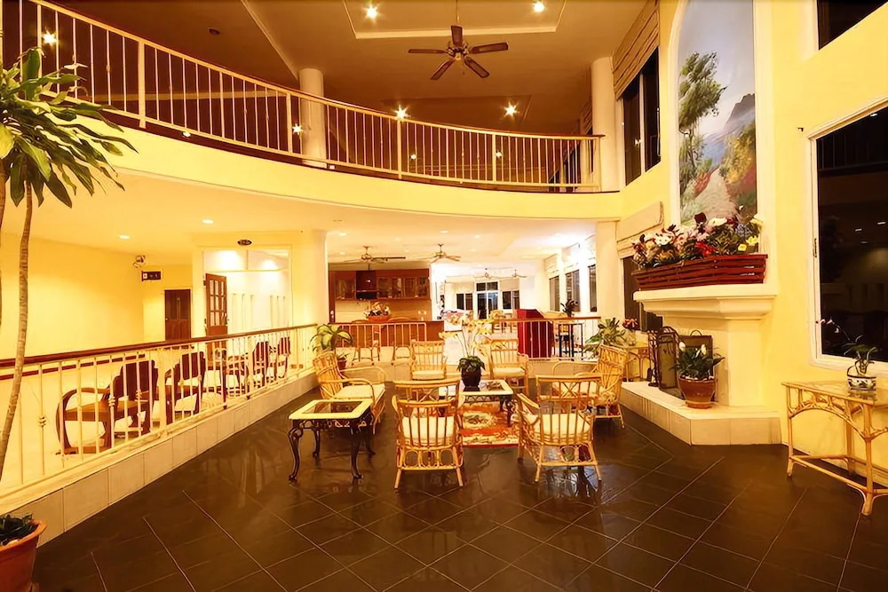 Pattaya Bay Hotel