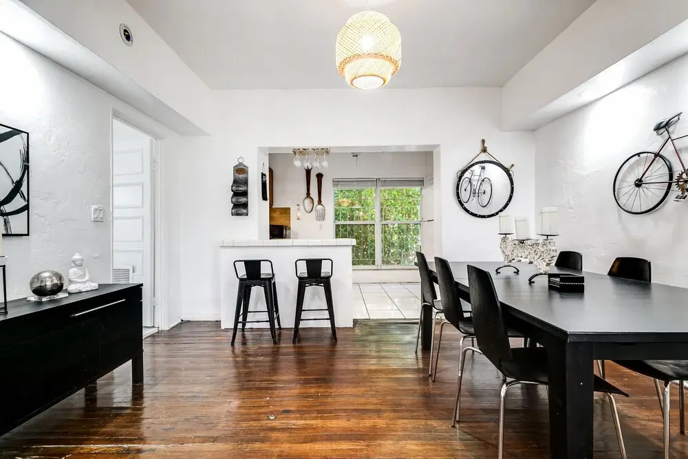 2 Bedroom/2 Bathroom Townhouse with Hottub