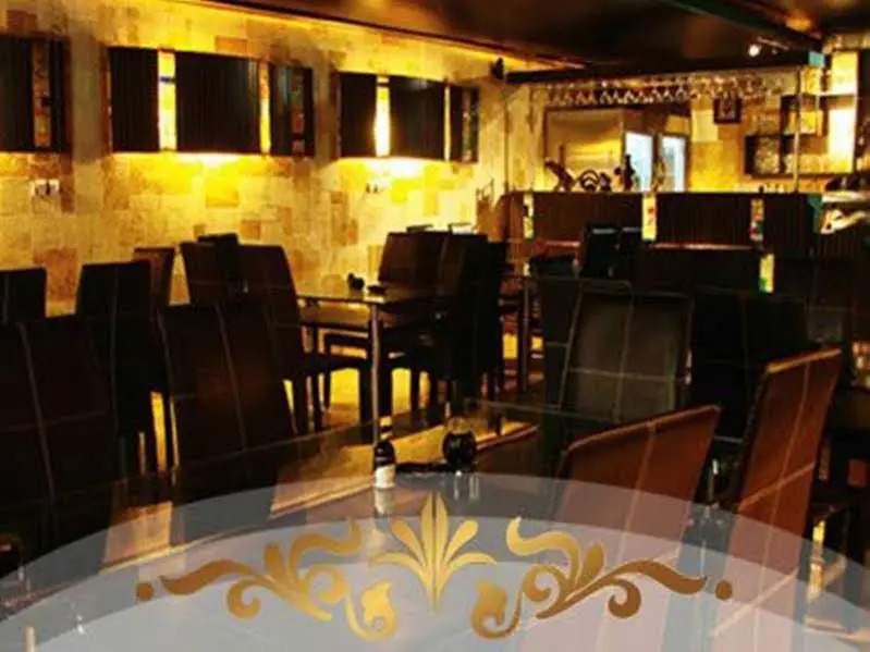 Naderi Ahwaz Hotel
