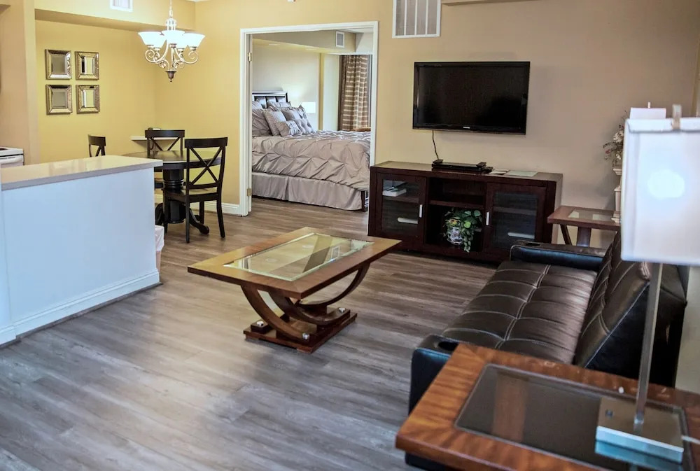 Suites at Jockey Club