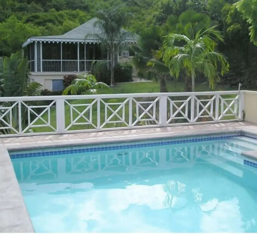 Dolphin House Villa