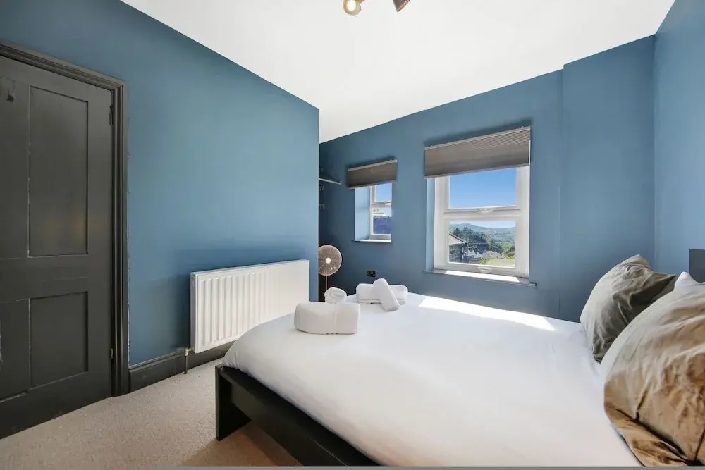 Host Stay Charnwood Cottage