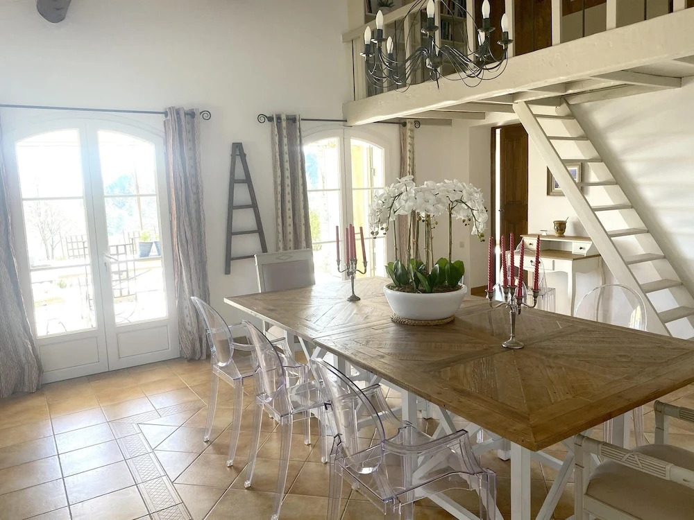 Villa With 5 Bedrooms in Murs, With Private Pool, Furnished Terrace and Wifi