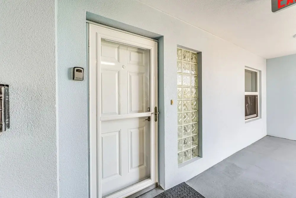 New Smyrna Beach Condo w/ Balcony & Ocean Walk