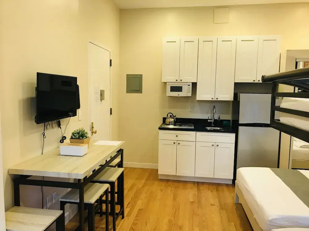 Broadway Suite NY