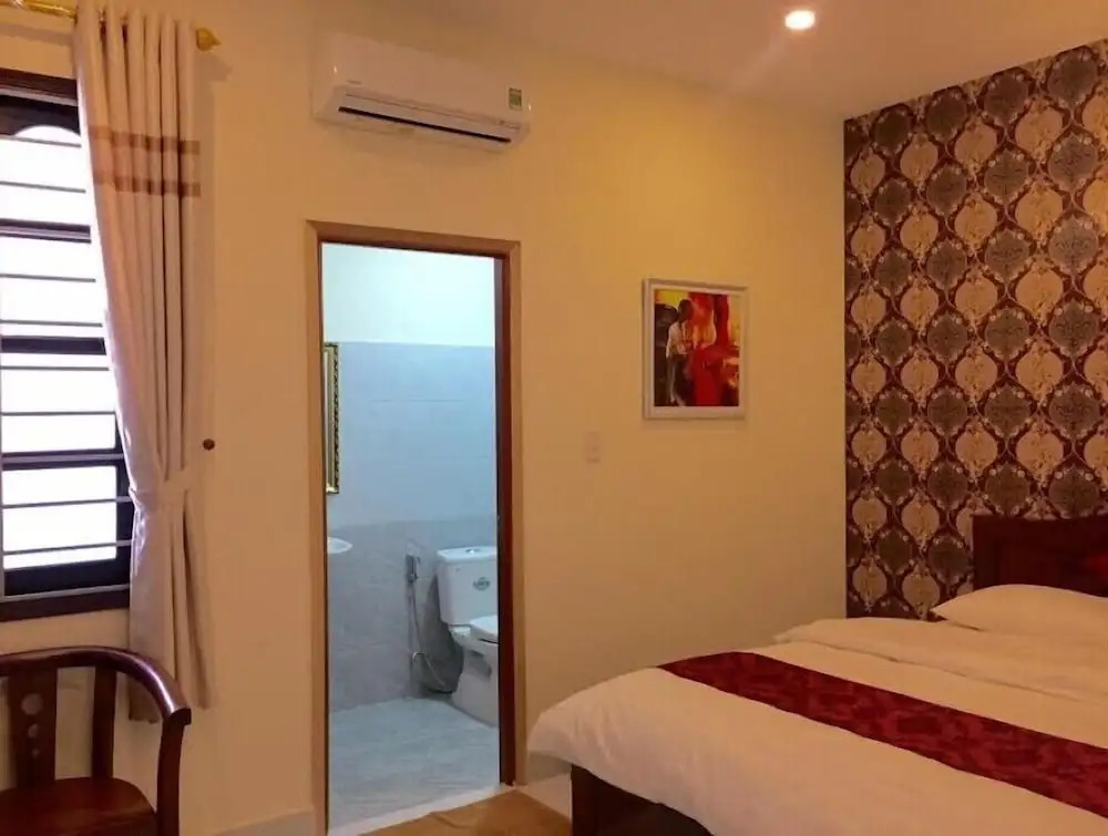 Huy Hoang 1 Hotel - Tân Bình