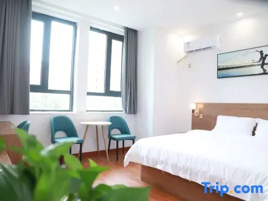 xinzheng Jiuyue Impression Hotel (Zhengda First Affiliated Hospital South Campus)