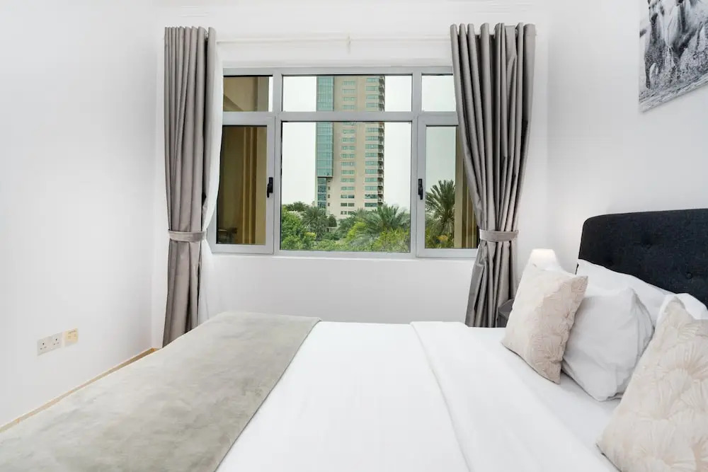 Lux BnB Greens & Views Lake View
