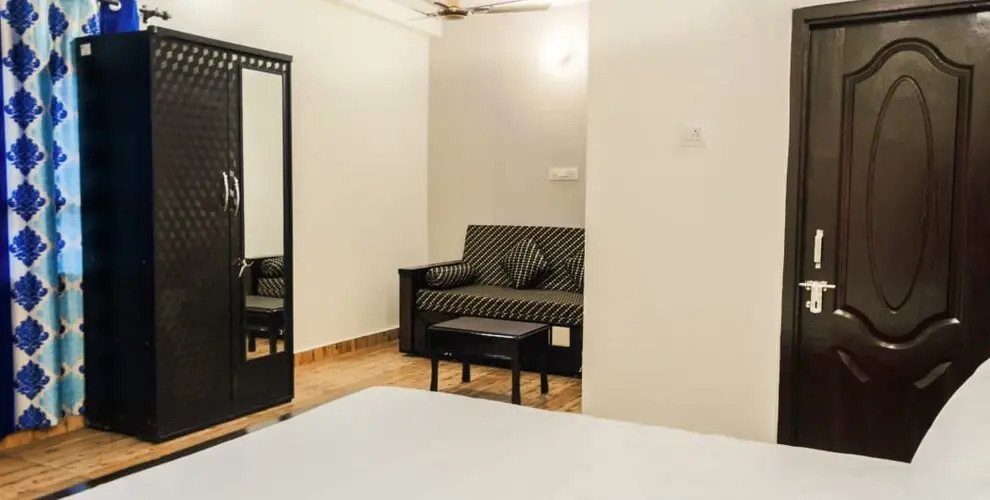 Hotel Hilly