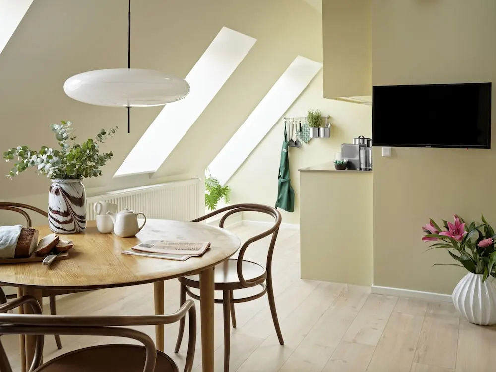 Apēron Apartment Hotel