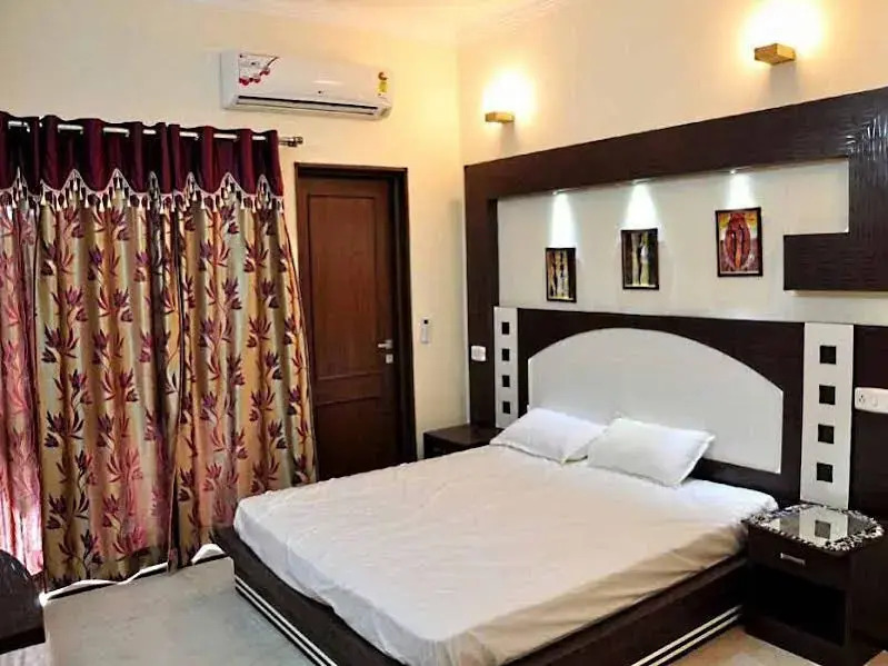 Mohini Home Stay