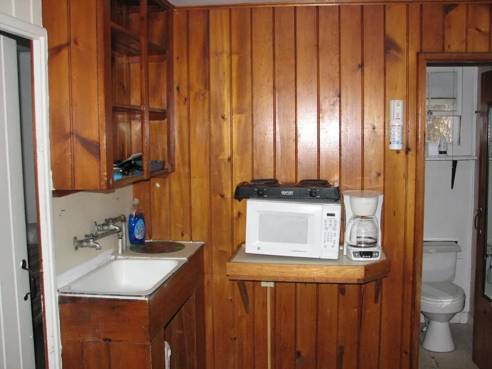 Lighthouse Cabins