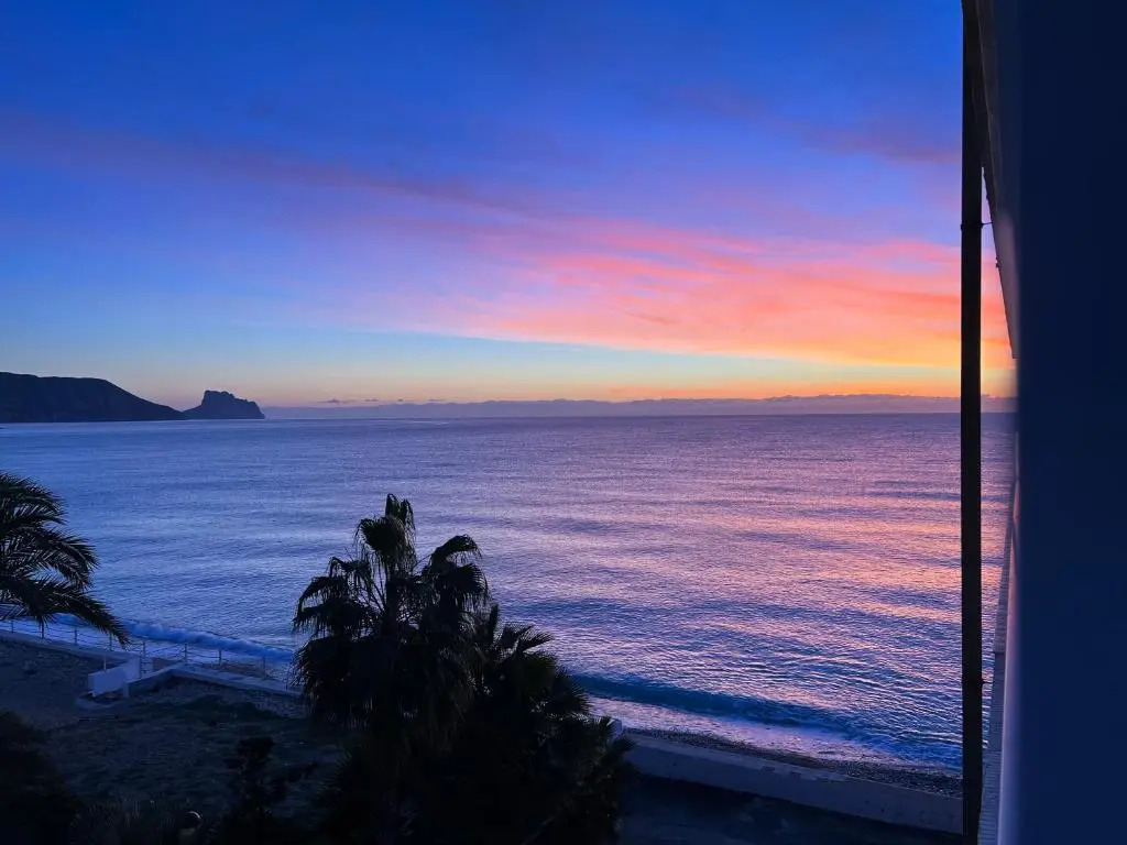 *Blue Sea Studio Altea * At the beach
