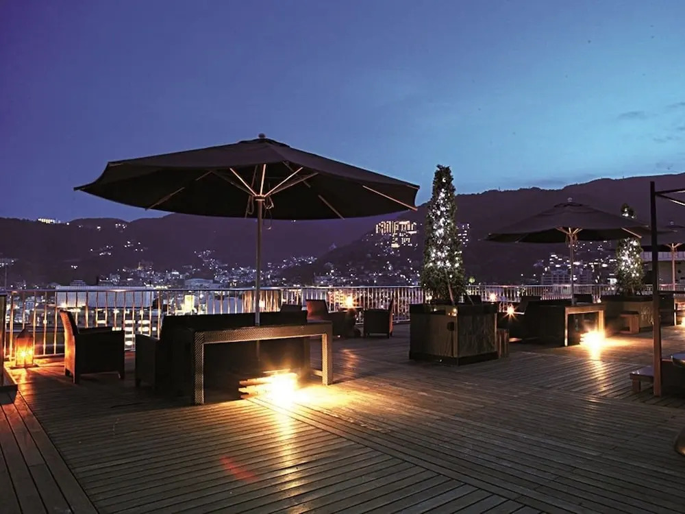 Atami Season Hotel