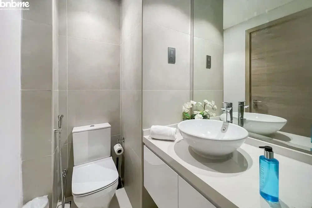Beach View 2BR Ultra-luxurious Apt- 1504