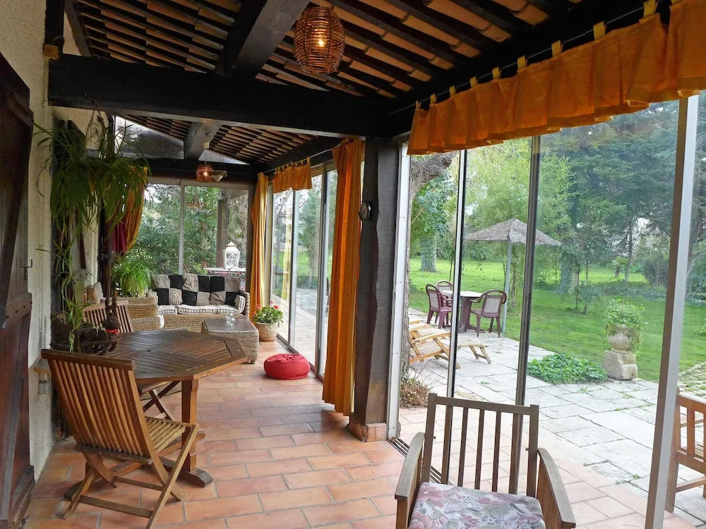Spacious Holiday Home in Narbonne With Swimming Pool