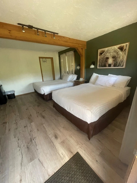 The Spruce Lodge