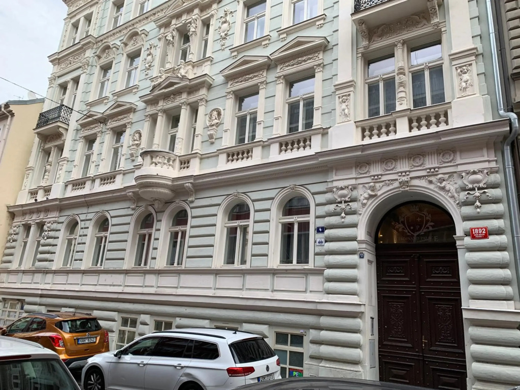 Charles Square Prague Apartment