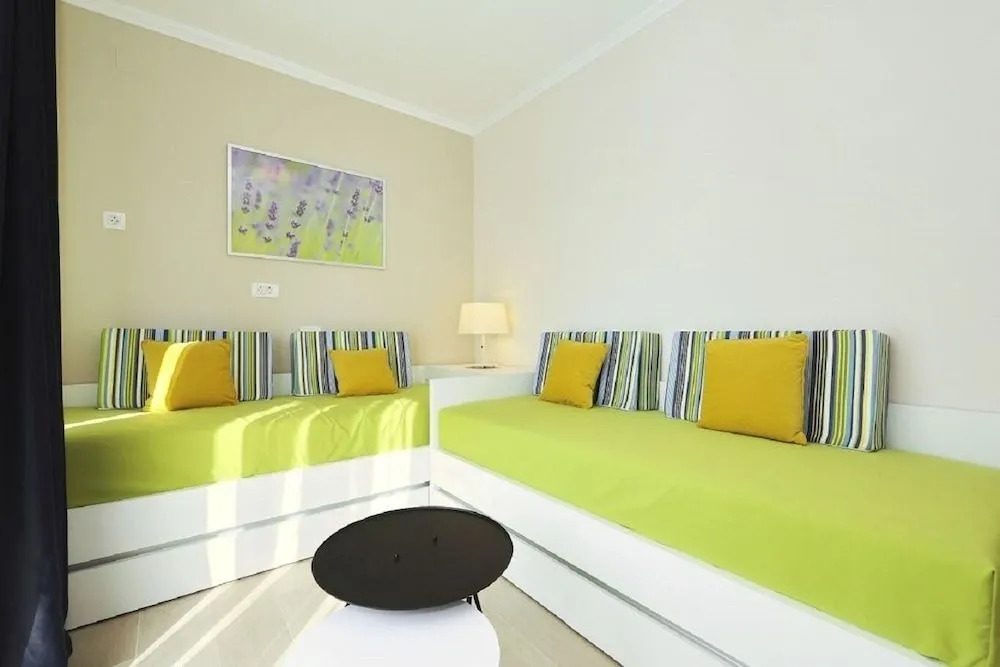 Villa Milka - Heated Pool - H