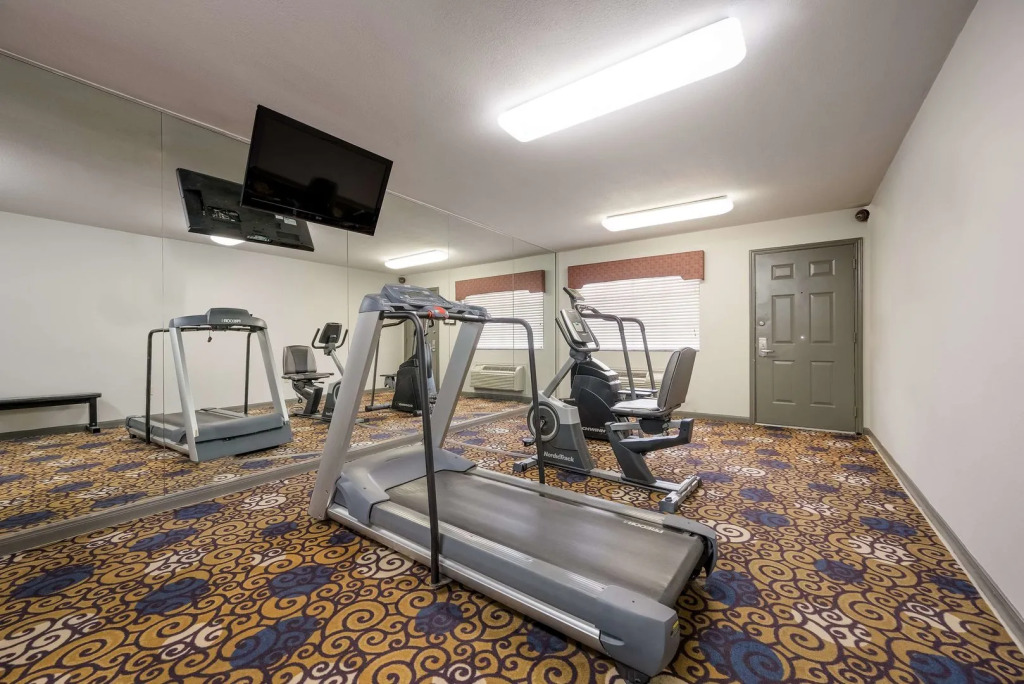 SureStay Hotel by Best Western Deer Park