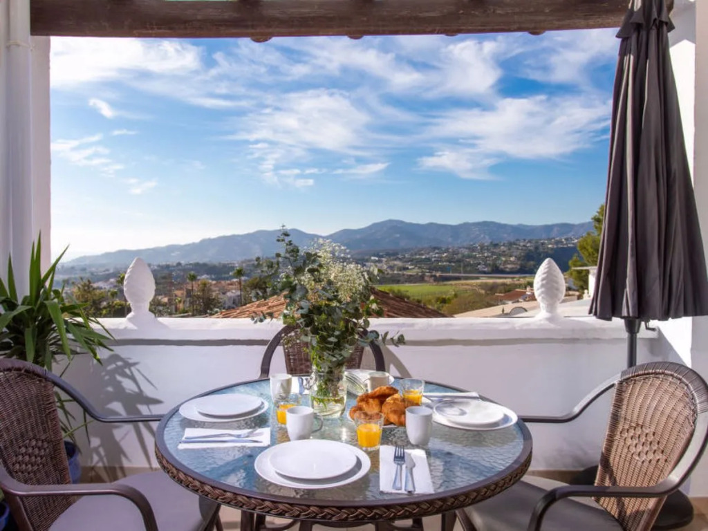 Apartment Via Real Nerja