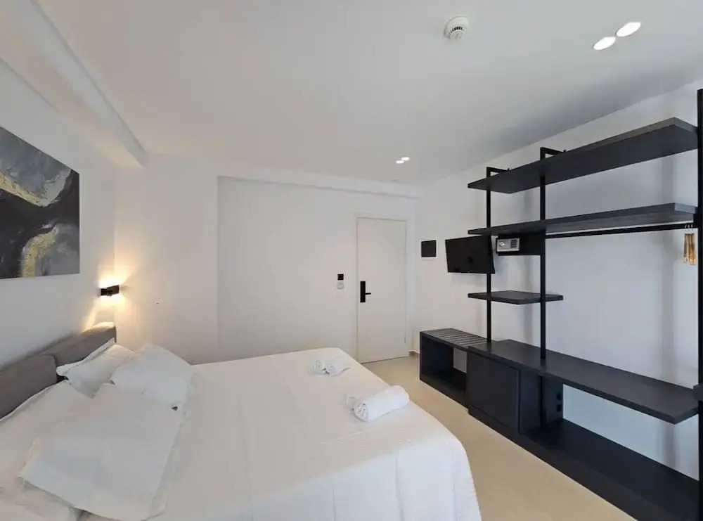 Adele Hotel Ksamil