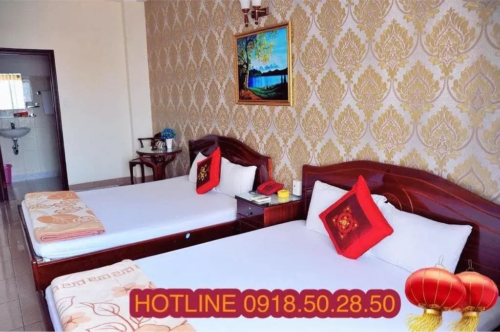Thiên Hoàng Hotel