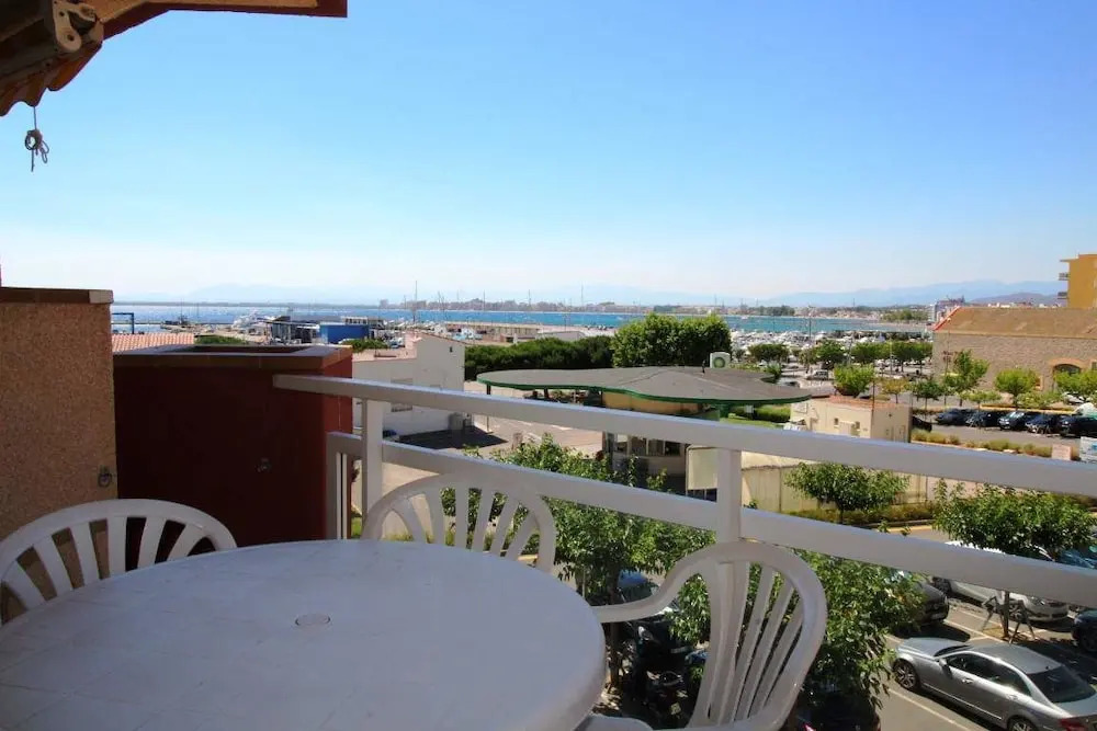 Apartamento 3145 - Rocmar 7 2 D