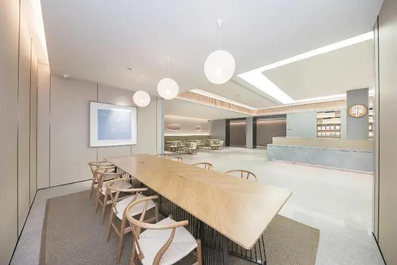 Ji Hotel (North Plaza, Ningbo Railway Station)