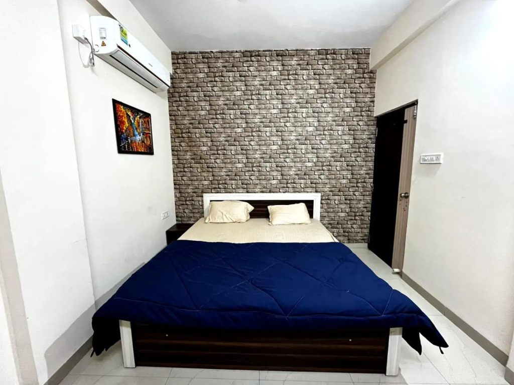 Staeg 2 BHK Fully Furnished Apartment 201