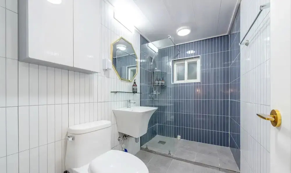 SeeU House Hongdae