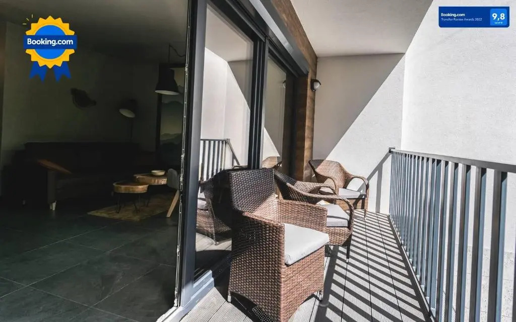 Apartamenty SPOKOLOKO Skrzyczne Residence Korzenny i Kamienny