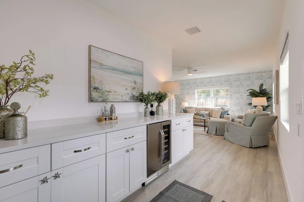 North Palm Beach Oasis w/ Hot Tub - 2 Mi to Ocean