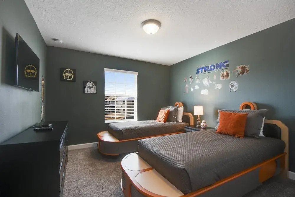Charming Vacation Townhome with Pool CG1576