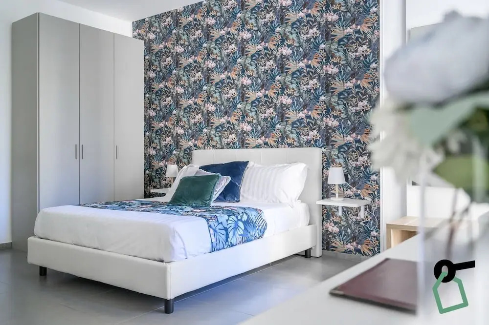 HOTIDAY Room Collection - Napoli Duomo