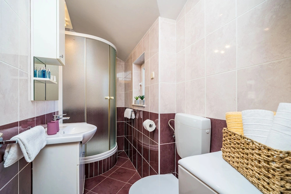 Apartments Kruno
