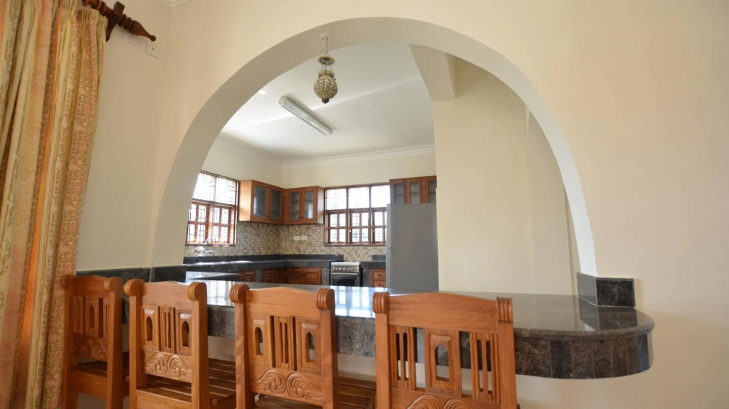 Diani Pearl
