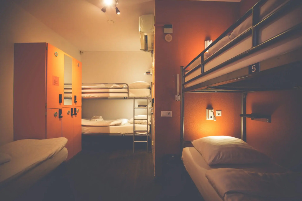 Tourist Inn One Amsterdam