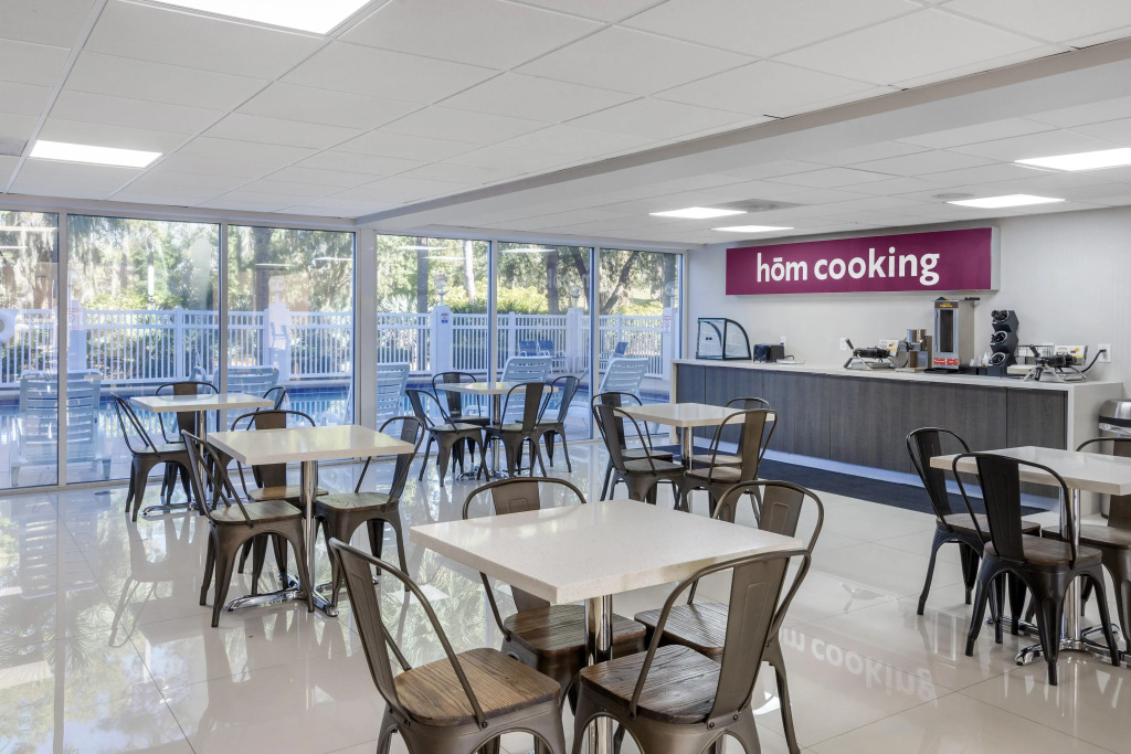 HOM Hotel Gainesville, SureStay Collection by Best Western